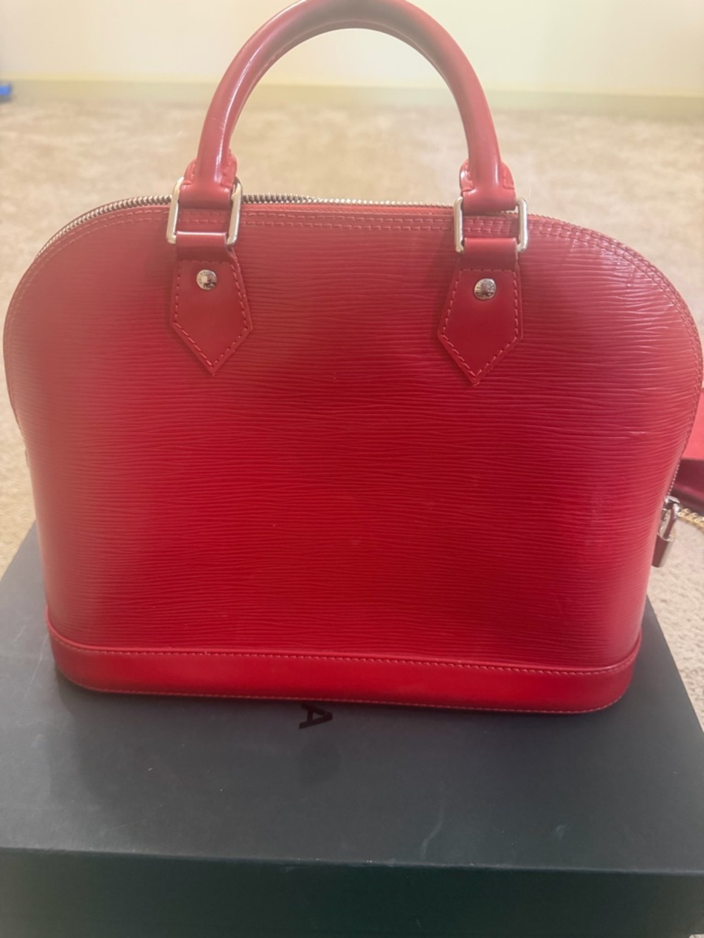 Louis Vuitton Alma PM – Epi Leather (Red)